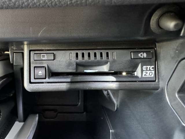 Lexus UX 7