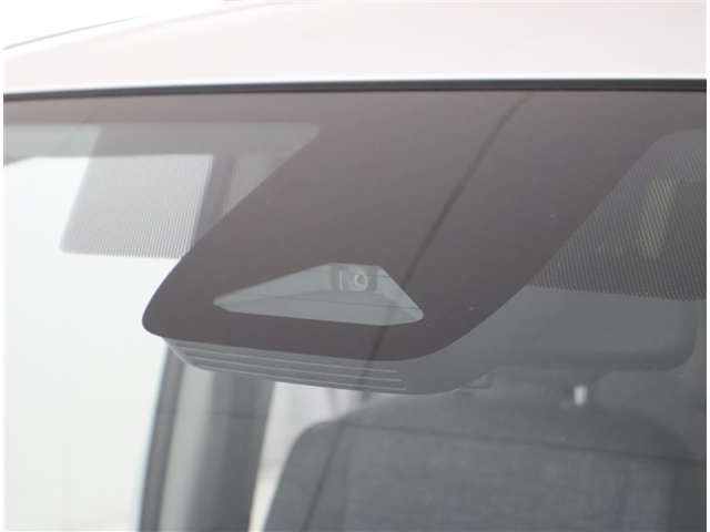 Toyota Sienta 9