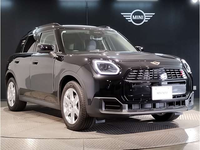 MINI Countryman 6