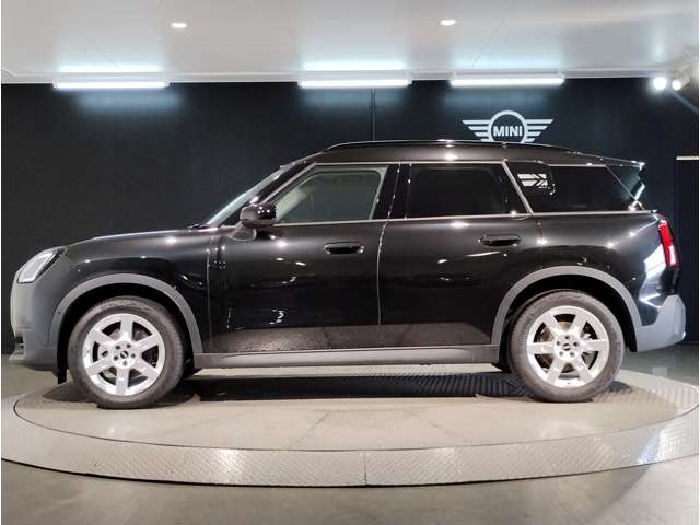 MINI Countryman 7