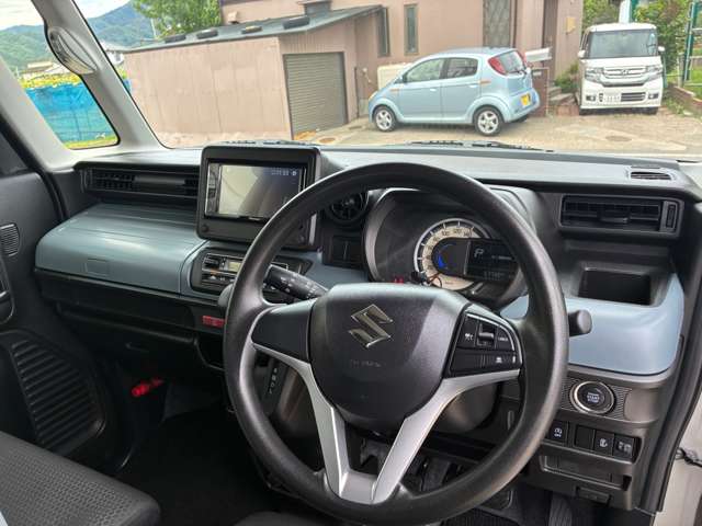 Suzuki Spacia Base 11