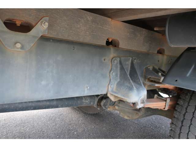 UD Trucks Condor 11