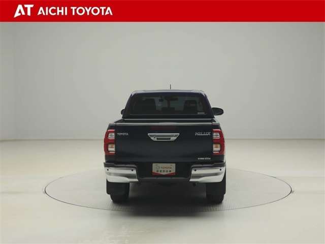 Toyota Hilux 5