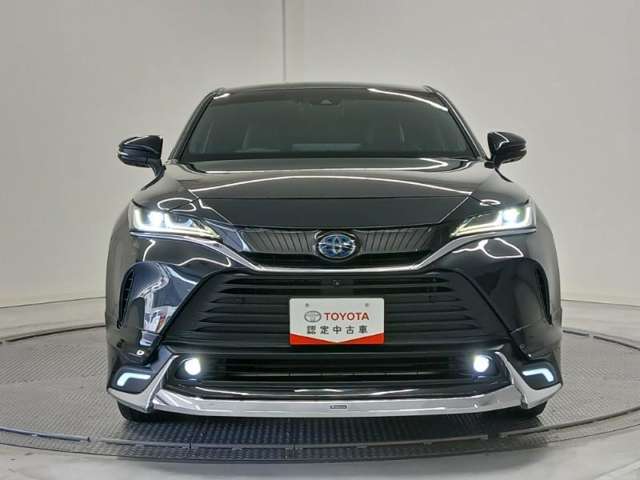 Toyota Harrier 2