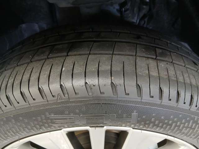 Toyota Harrier 10