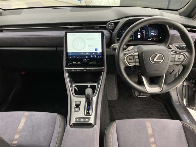 Lexus LBX 2