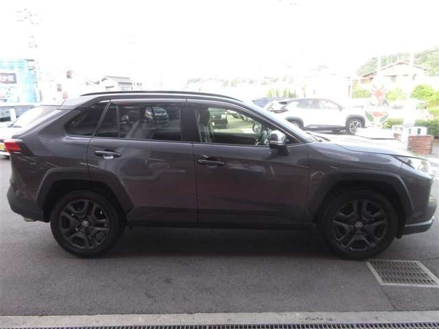 Toyota RAV4 9