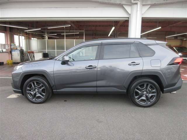Toyota RAV4 10