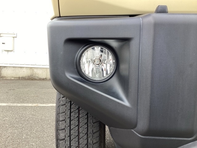 Suzuki Jimny 11
