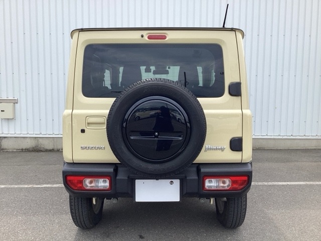 Suzuki Jimny 3