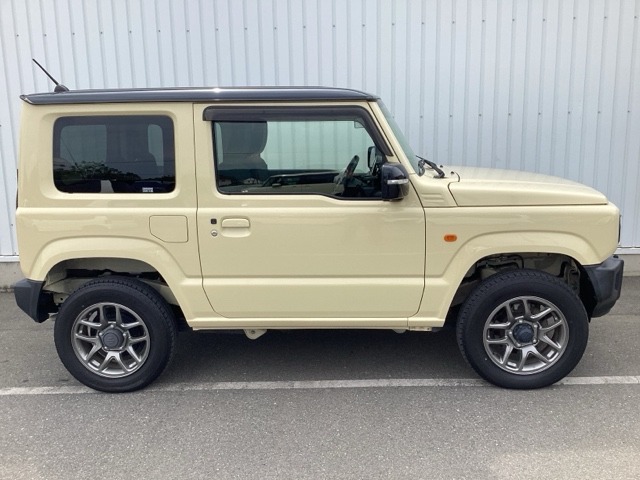 Suzuki Jimny 4