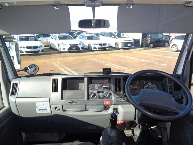 Isuzu Elf 11