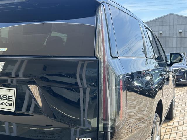 Cadillac エスカレード 9