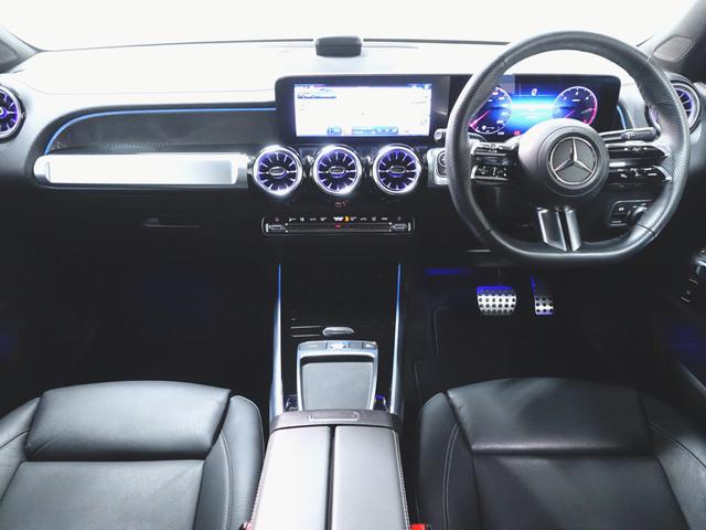 Mercedes-Benz GLB 12
