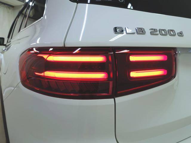 Mercedes-Benz GLB 5