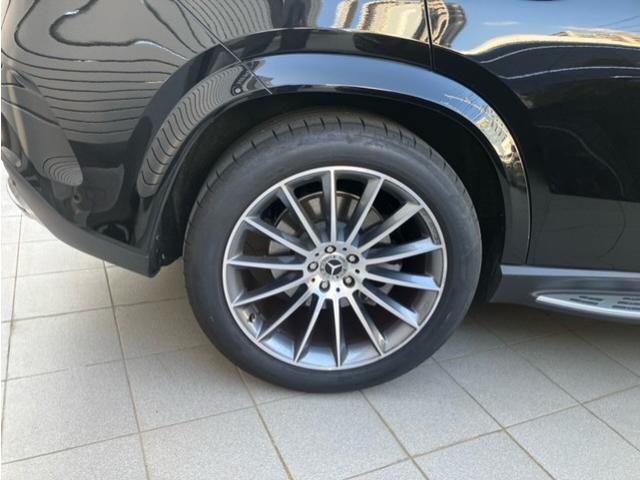 Mercedes-Benz GLE 8