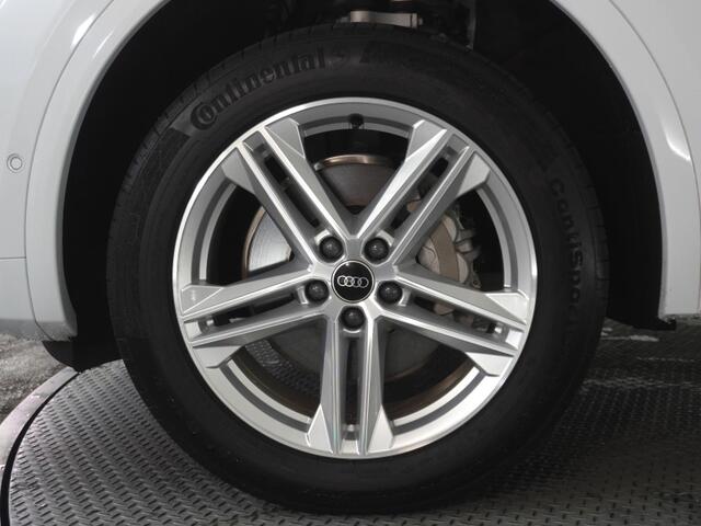 Audi Q5 Sportback 7