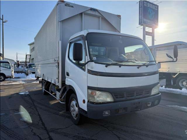 Hino Dutro 2