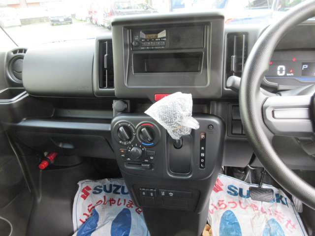 Suzuki Every 11