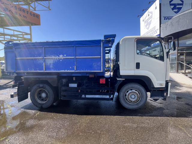 Isuzu Forward 4
