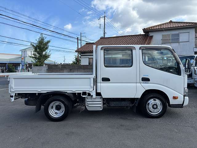Hino Dutro 5