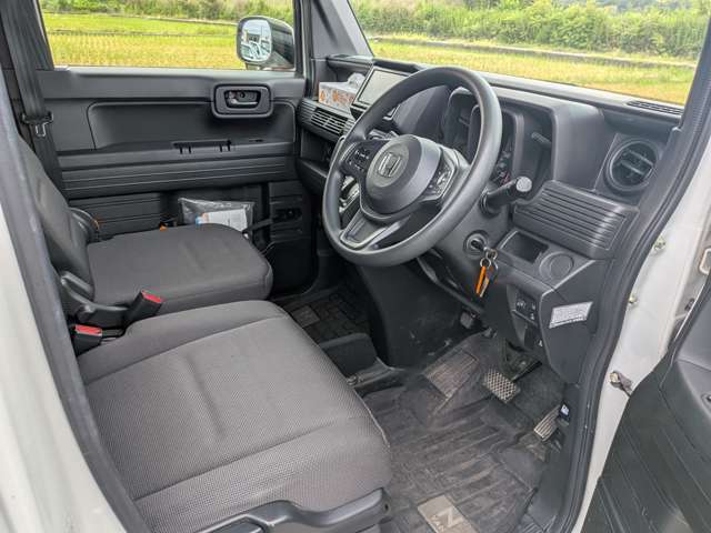 Honda N-VAN 9