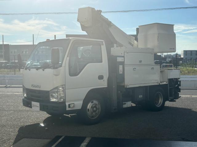 Isuzu Elf 11