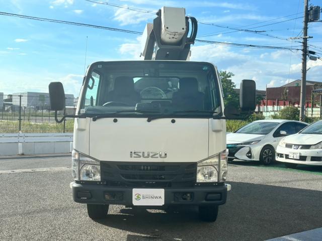 Isuzu Elf 5
