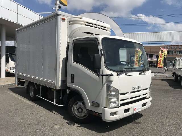 Isuzu Elf 3