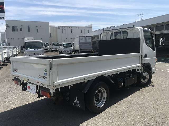 Mitsubishi Fuso Canter 6