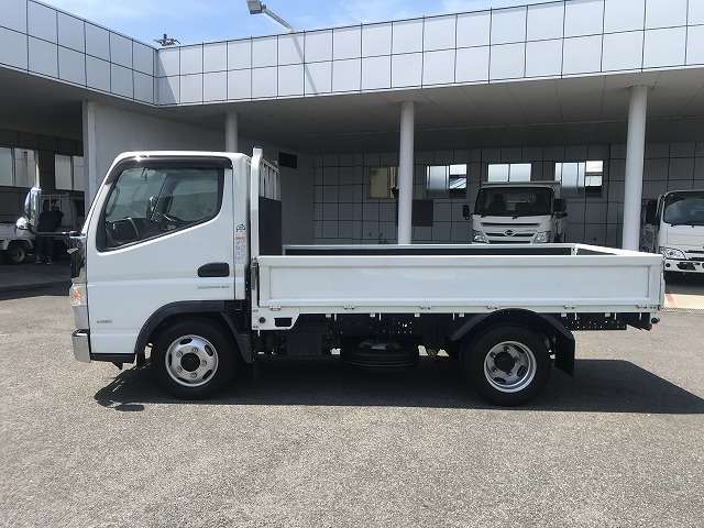 Mitsubishi Fuso Canter 7
