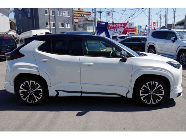 Toyota Yaris Cross 4