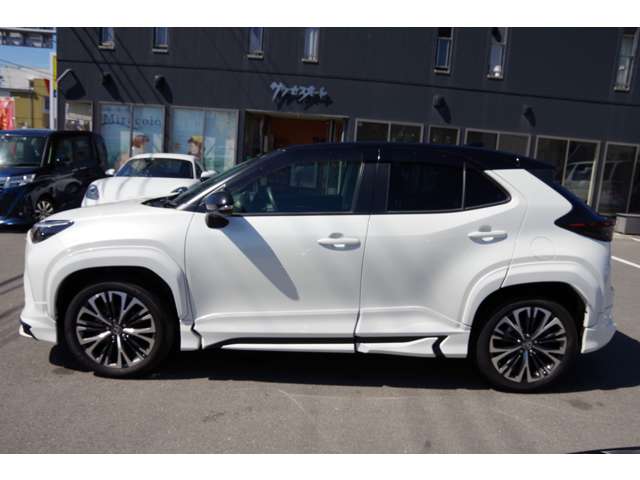 Toyota Yaris Cross 8