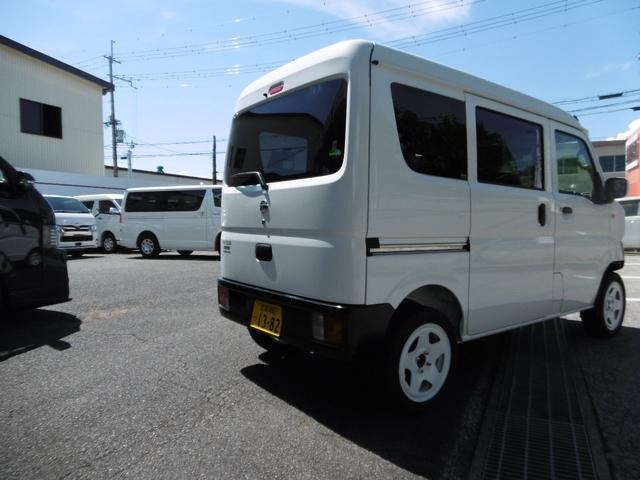 Nissan NV100 Clipper 11