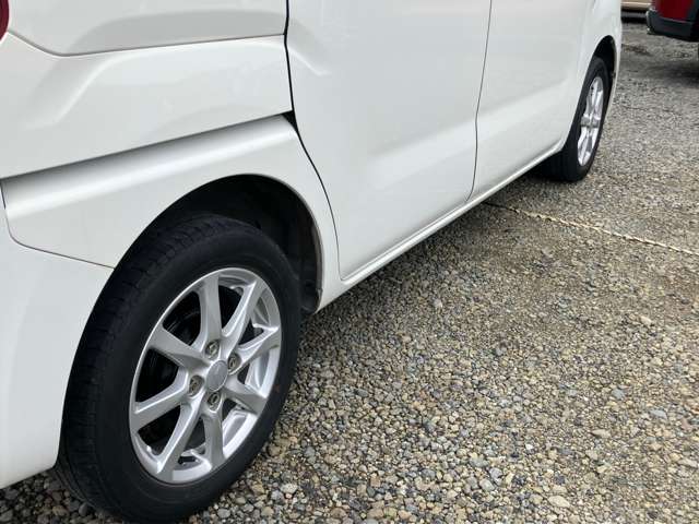 Daihatsu ハイゼットキャディー 11