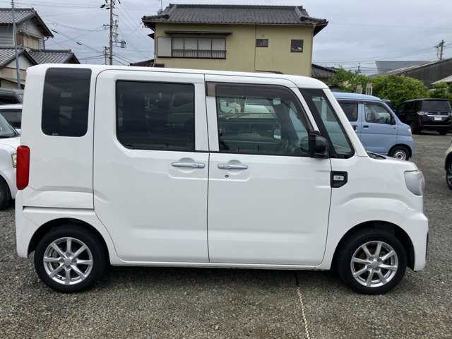 Daihatsu ハイゼットキャディー 4