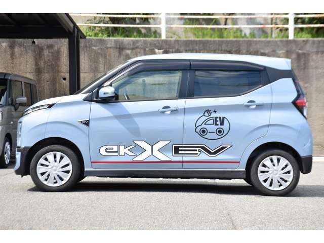 Mitsubishi eK X EV 11