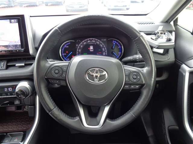 Toyota RAV4 8