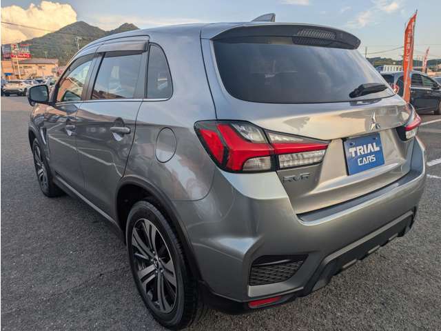 Mitsubishi RVR 12