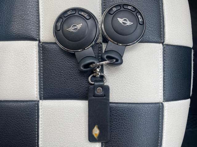 MINI Crossover 6