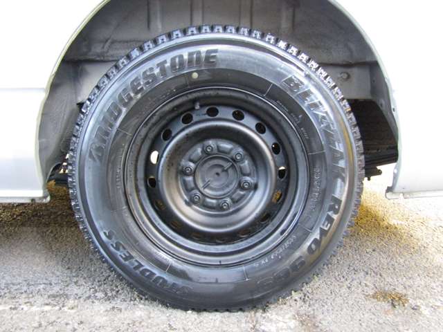 Toyota Regius Ace 10