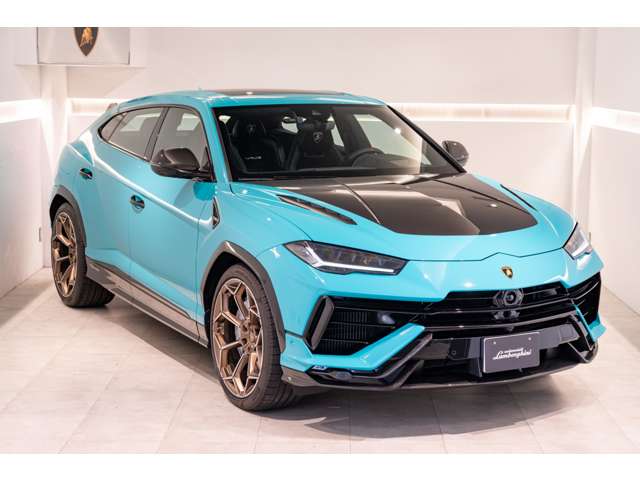 Lamborghini ウルス 3