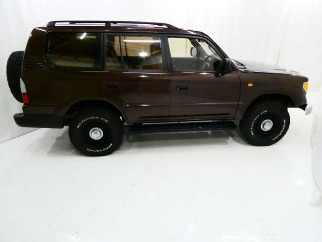Toyota Land Cruiser Prado 9