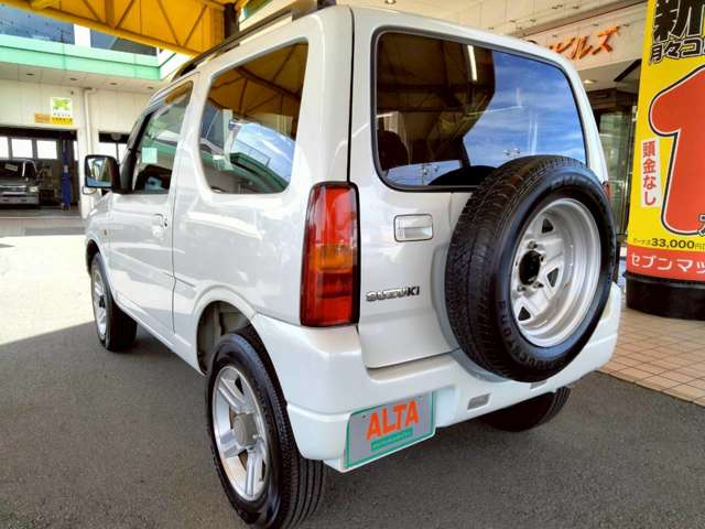 Suzuki Jimny 11