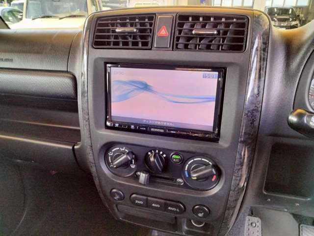 Suzuki Jimny 3