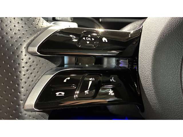 Mercedes-Benz GLA-Class 8