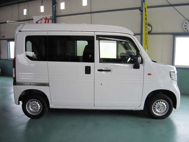 Honda N-VAN 10