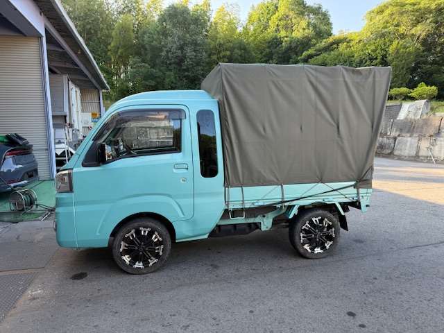 Daihatsu Hijet Truck 4