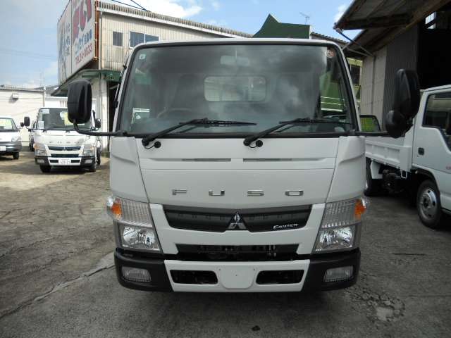 Mitsubishi Fuso Canter 3
