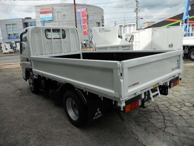 Mitsubishi Fuso Canter 6